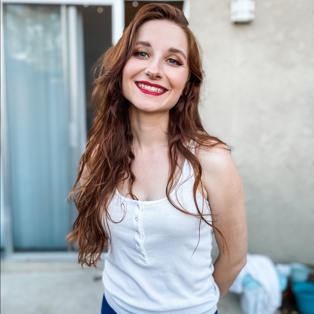 Meet your Posher, Madeleine